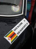 C'est le drapeau du Zimbabwe sur une Fulvia, Cliquer pour voir en plus grand, photo Jrme Boly